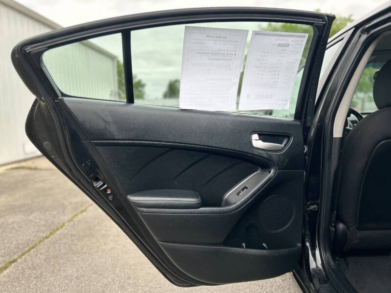 2017 Kia Forte LX