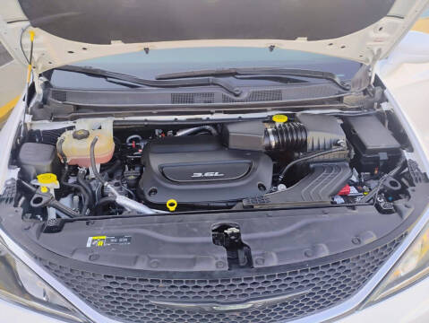 2018 Chrysler Pacifica Touring Plus