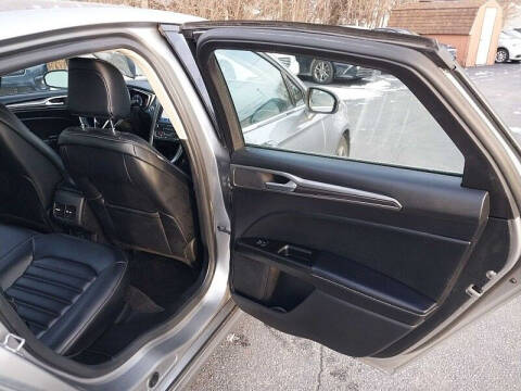 2020 Ford Fusion SEL