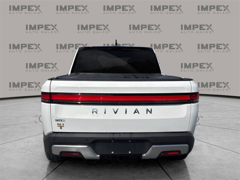 2023 Rivian R1T Adventure