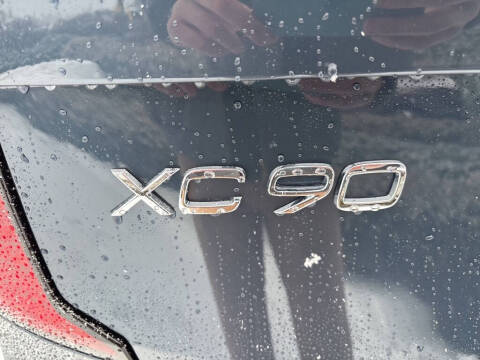 2026 Volvo XC90 B6 Core