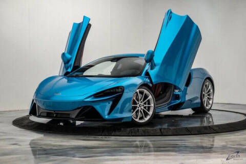 2024 McLaren Artura