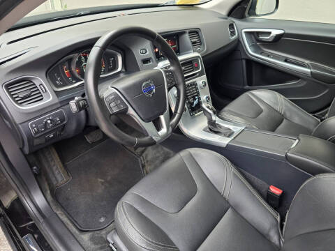 2017 Volvo S60 T5 Dynamic