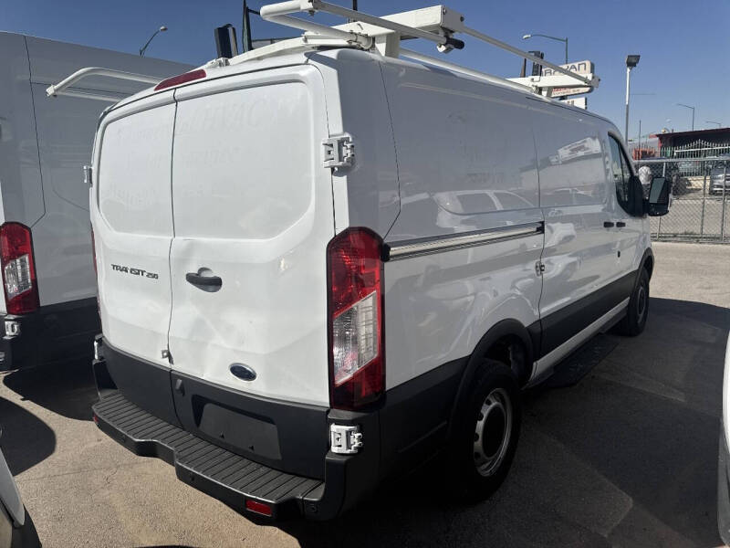 2017 Ford Transit 250