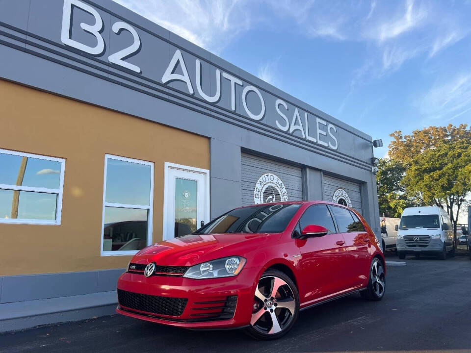 2016 Volkswagen Golf GTI S's photo