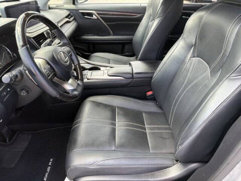 2022 Lexus RX 450hL Luxury