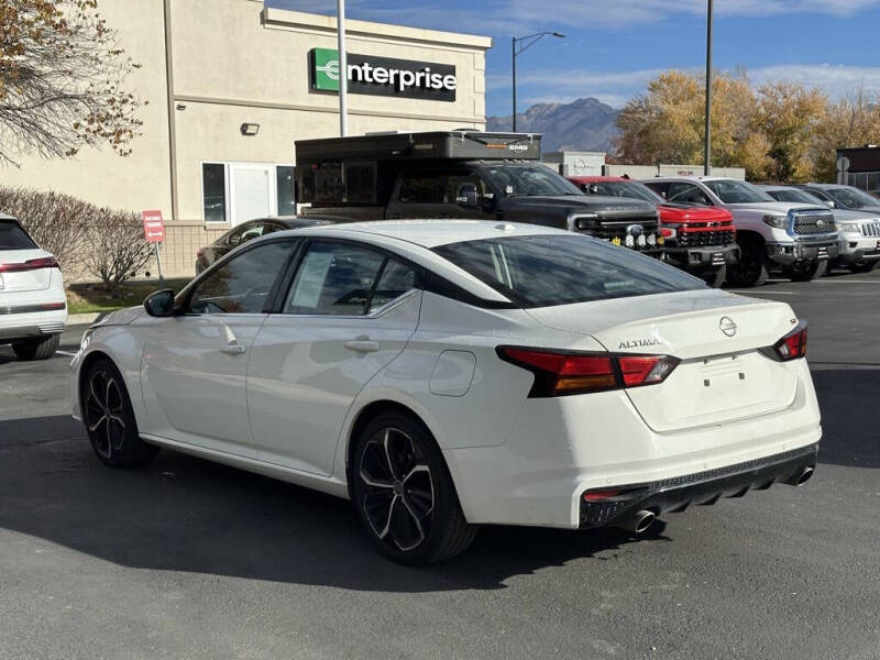 2023 Nissan Altima 2.5 SR