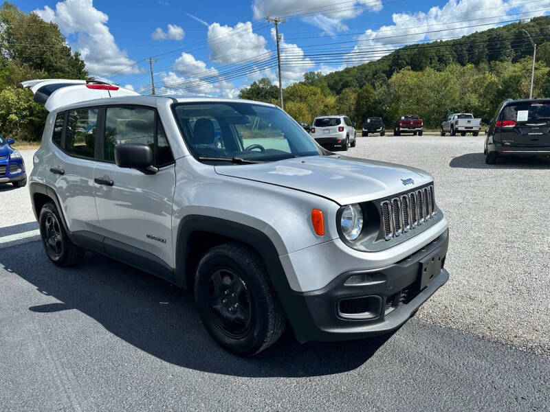 2017 Jeep Renegade for sale at Livingston Auto Traders LLC in Livingston TN