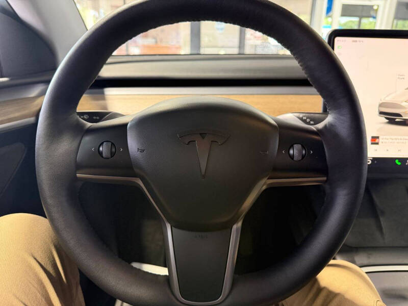 2023 Tesla Model Y Long Range