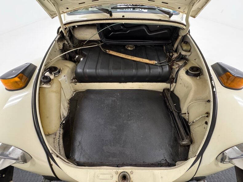 1977 Volkswagen Super Beetle