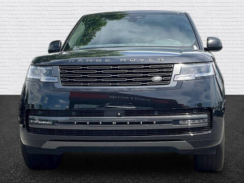 2025 Land Rover Range Rover P400 SE
