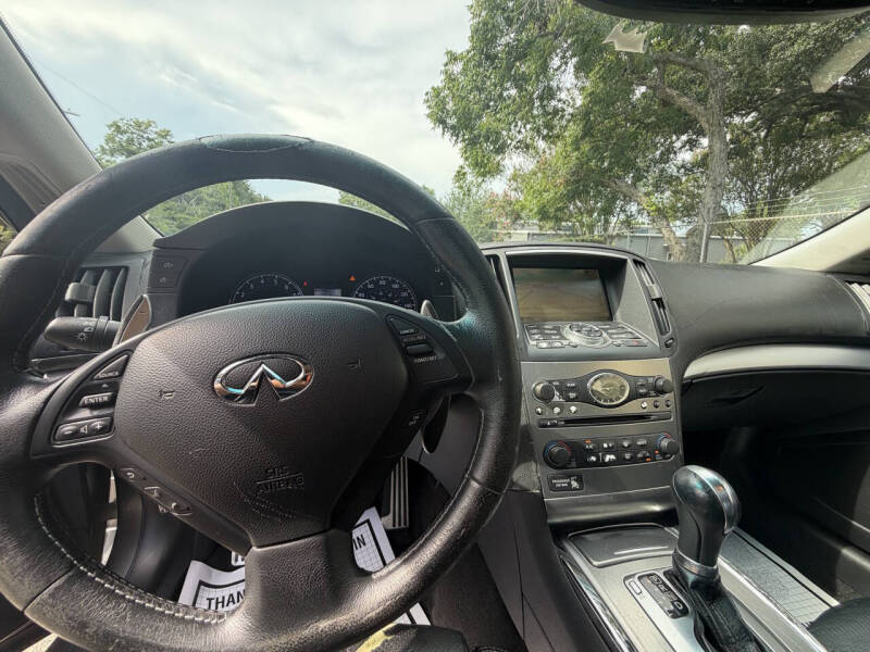 2011 Infiniti G37 Coupe Journey