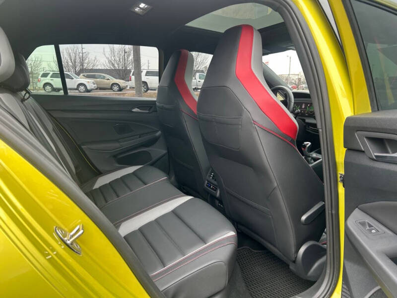 2022 Volkswagen Golf GTI Autobahn