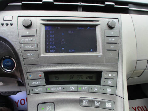 2012 Toyota Prius Three