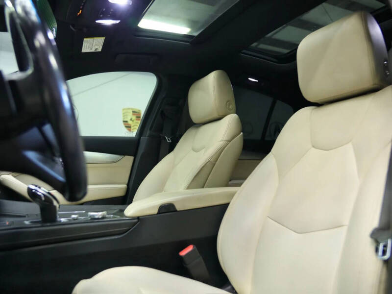 2021 Cadillac CT5 Luxury