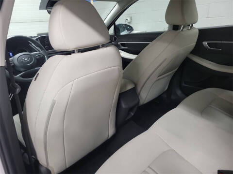 2023 Hyundai Sonata SE