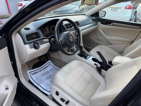 2014 Volkswagen Passat 1.8T SE PZEV