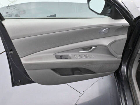 2022 Hyundai Elantra