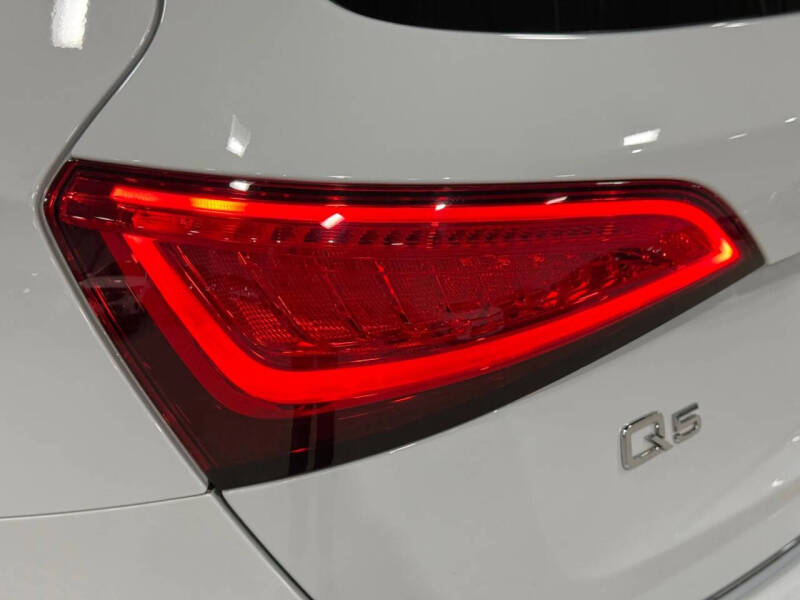 2015 Audi Q5 2.0T quattro Premium Plus