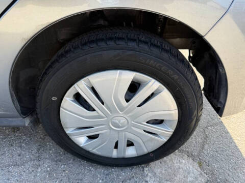 2021 Mitsubishi Mirage ES