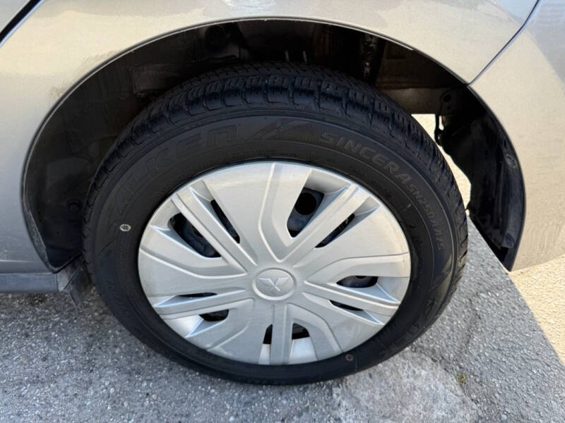 2021 Mitsubishi Mirage ES