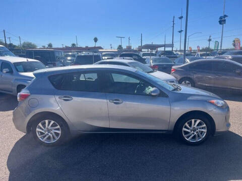 2013 Mazda MAZDA3 i Touring