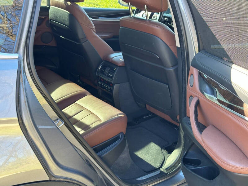 2015 BMW X6 xDrive50i