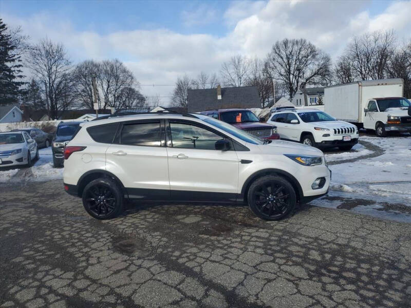 2019 Ford Escape SE
