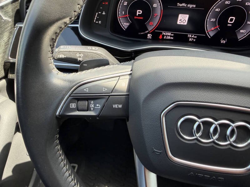 2019 Audi Q8 quattro Prestige 55 TFSI