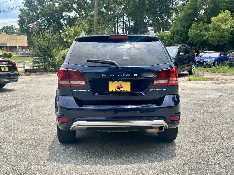 2020 Dodge Journey Crossroad