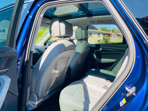 2018 Audi Q5 2.0T quattro Premium Plus