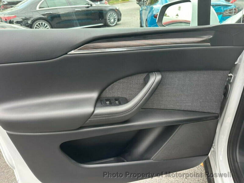 2025 Tesla Model X