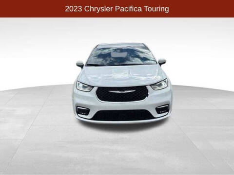 2023 Chrysler Pacifica Touring