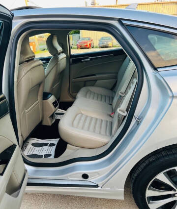 2019 Ford Fusion SEL