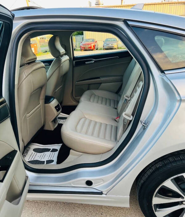 2019 Ford Fusion SEL