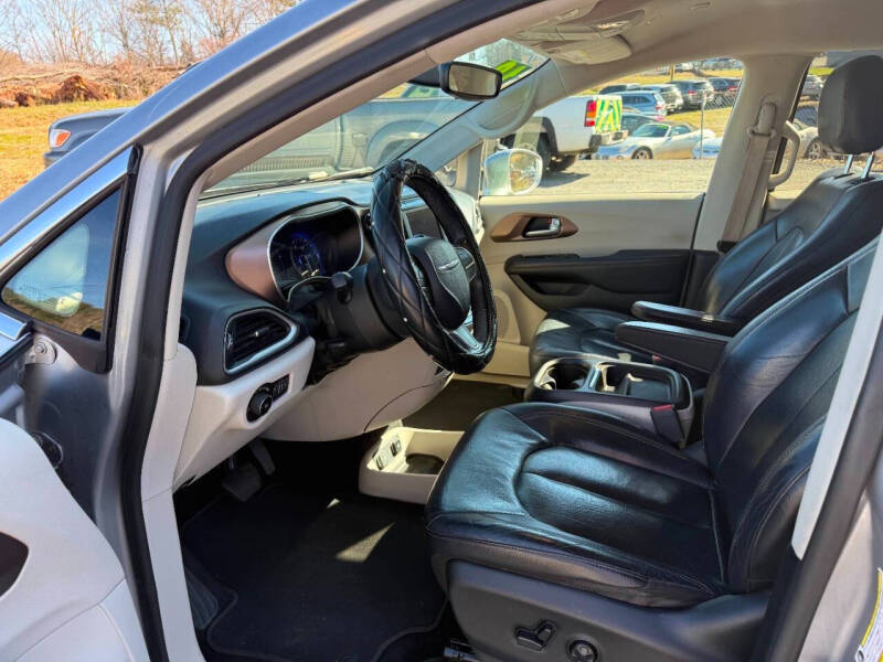 2018 Chrysler Pacifica Touring L