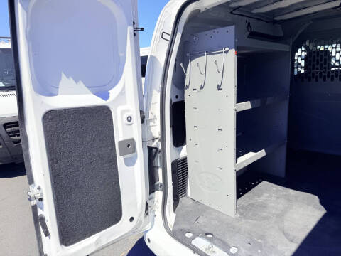 2021 Nissan NV200 SV