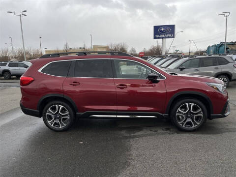 2025 Subaru Ascent Limited 8-Passenger