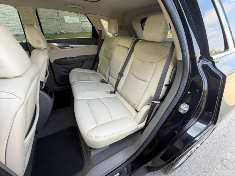 2018 Cadillac XT5 Premium Luxury