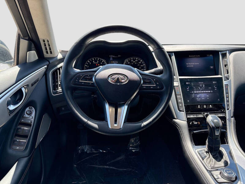 2022 Infiniti Q50 Luxe