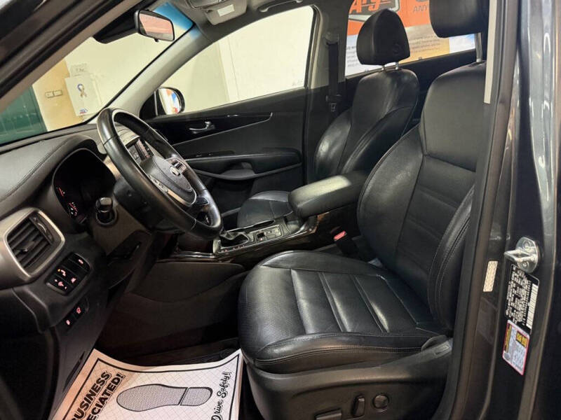 2020 Kia Sorento EX V6