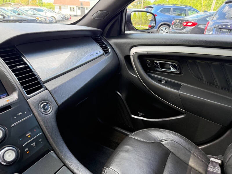 2013 Ford Taurus SEL
