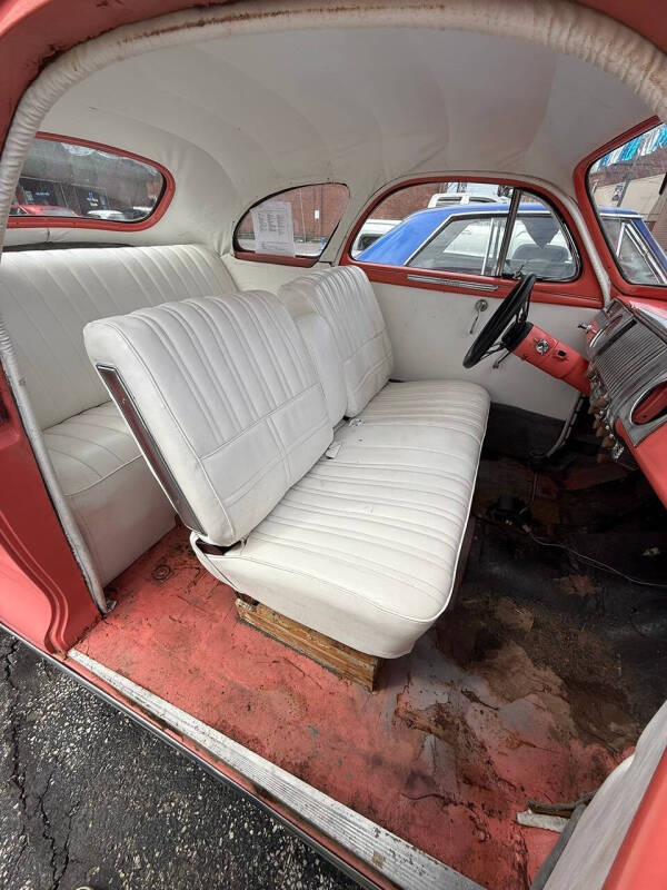 1948 Dodge Deluxe