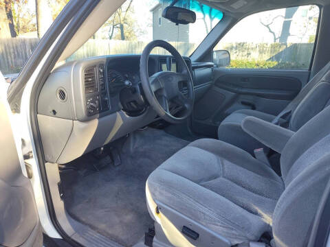 2003 Chevrolet Suburban 2500