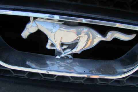2000 Ford Mustang