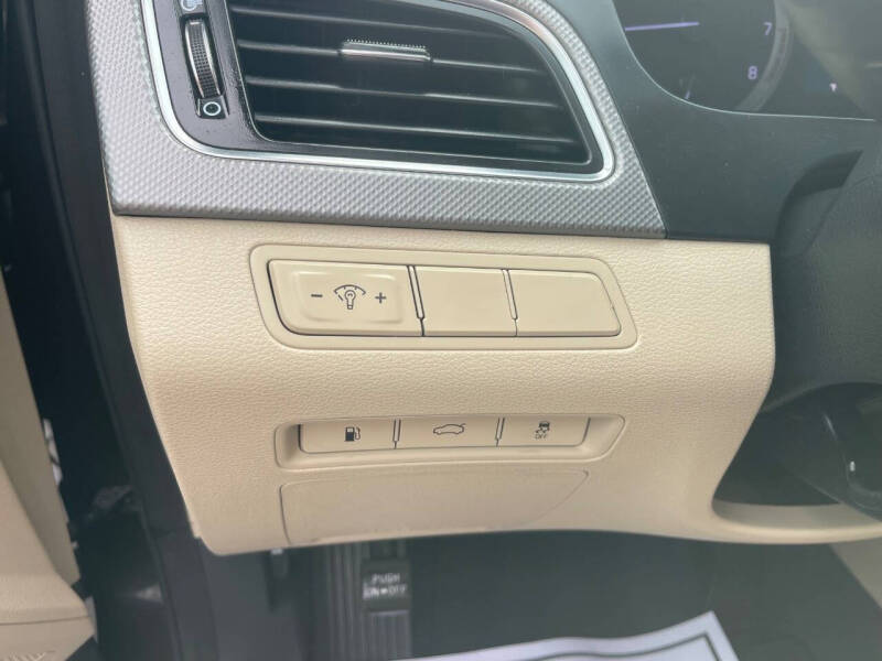2015 Hyundai Sonata SE