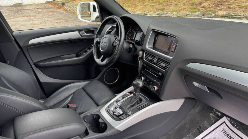 2017 Audi Q5 2.0T quattro Premium Plus