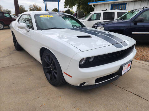2017 Dodge Challenger SXT