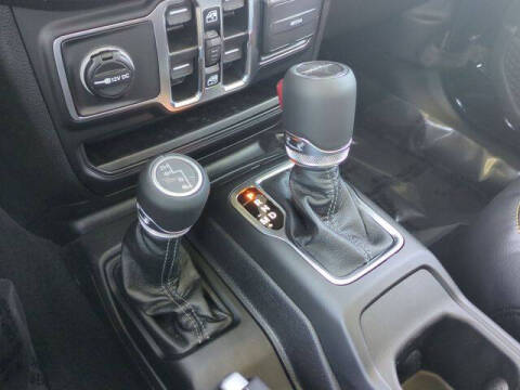 2025 Jeep Gladiator High Tide