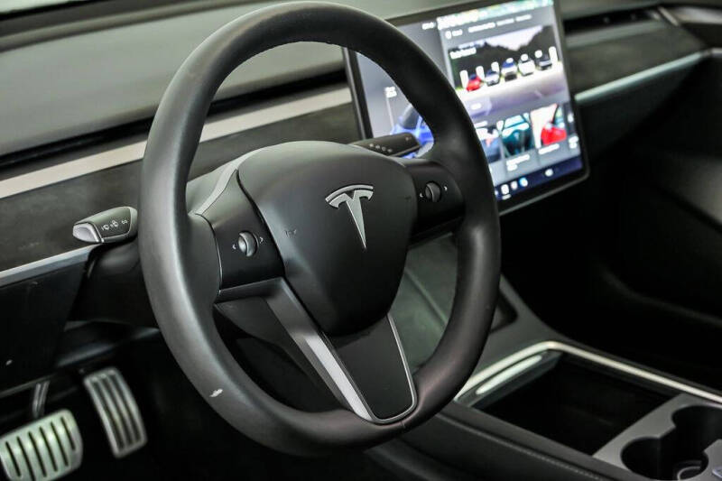 2023 Tesla Model 3 Performance